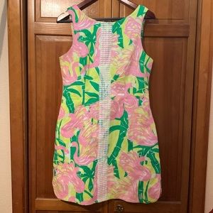 20th anniversary edition Lilly Pulitzer shift dress. Perfect for the spring.